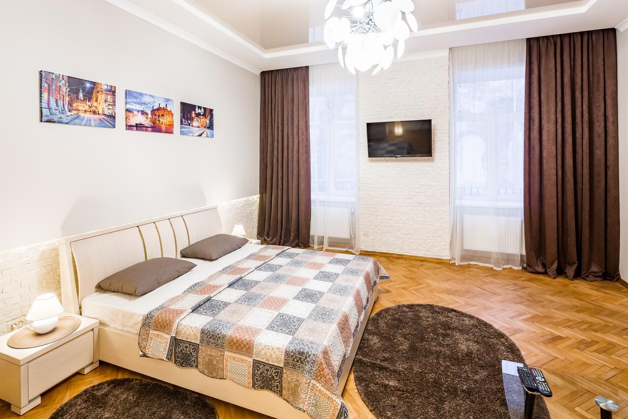 Onlviv Apartments Teatralna 23 Kültér fotó