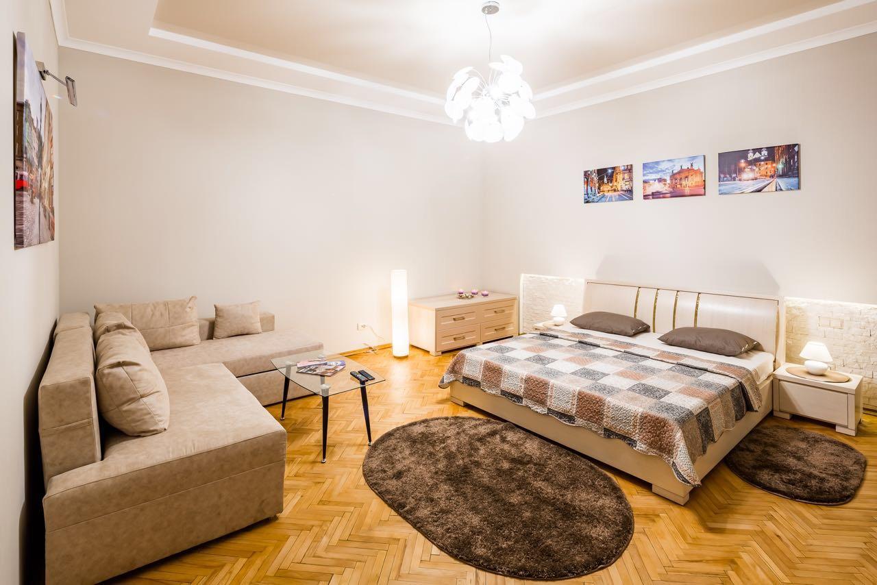 Onlviv Apartments Teatralna 23 Kültér fotó